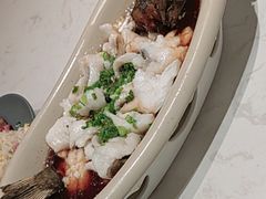 油淋鲈鱼-鹿港小镇(黄金店)