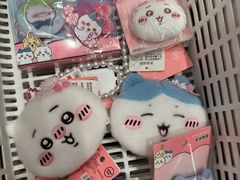 -名创优品(山东青岛华润万象城店)
