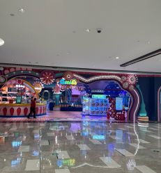 -Qmiss家庭娱乐中心(恒隆广场店)