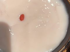 -老牌坊云南鱼豆花火锅(哈西万达店)
