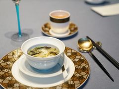 头水紫菜虾皮带鱼馄饨-怡情荟•海鲜青岛菜(五四广场旗舰店)