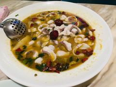 -周渝食惦·酸菜鱼精致川菜(横岗店)