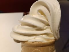 原味圆筒冰淇淋-麦当劳(海岸城店)