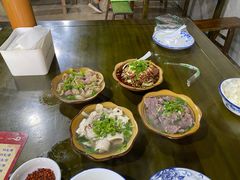 -小杨翘脚牛肉