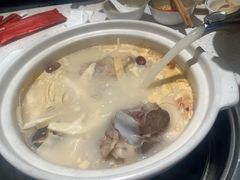 -三人行骨头王火锅(长寿店)