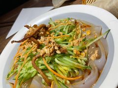 东北大拉皮-前海沿·青岛菜(大拇指广场石老人店)