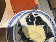 龟苓膏拼榴莲-邹开喜·炭炉鸡煲·海鲜火锅(虹口足球场店)