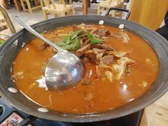 -霄汉牛三鲜湖北砂锅菜(万松园2店)