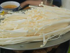 -威邵鸡煲(西华路总店)
