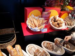 -Salon de The de Joel Robuchon(外滩18号店)