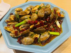 -街角等你.大连海鲜烧烤.经典铁板海鲜串(西安路店)