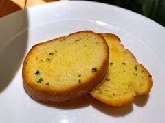 烤面包-春树下·树屋花房西餐厅(罍街AS1980店)