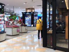 门面-星巴克臻选(华堂·新辰汇店)