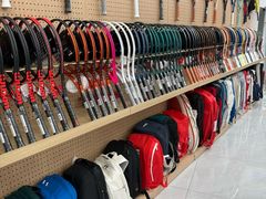 -Wilson威尔胜(漕溪北路店)