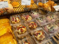 -卡滋贝诺动物奶油生日蛋糕(亚太潮尚店)