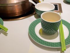 -润园四季椰子鸡火锅(卓越INTOWN店)