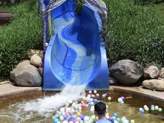 -美林湖温泉别墅度假村