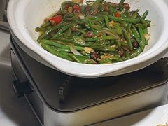 -小菜园新徽菜(镇江丹阳吾悦店)