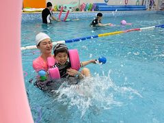 -乐悠游亲子游泳俱乐部