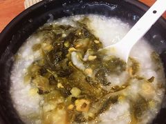 -全家便利店(杭州龙翔桥地铁站店)