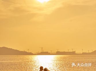 海景日落婚纱照，太美了
