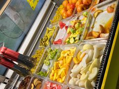 自助取餐区-老炳·七丛松甘草水果