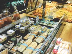 -麦香人家(世贸金街臻选店)