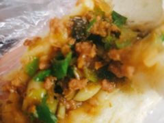 碎肉芽菜包子-韩包子(青石桥店)