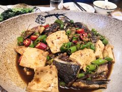 鱼头-卤鸭儿(小河路店)