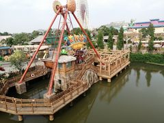 -七彩云南欢乐世界