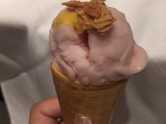 软冰激凌-长沙君悦酒店·自助餐厅咖啡厅