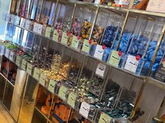 -VENCHI 闻绮(上海佛罗伦萨小镇店)