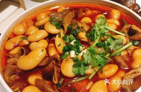 Stewed Pig Intestines with Kidney Beans