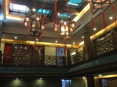 -梅龙镇酒家(南京西路总店)