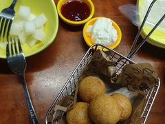 -BHC炸鸡(明洞总店)