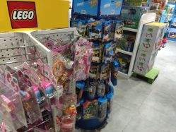 -南婷玩具(新城吾悦广场店)