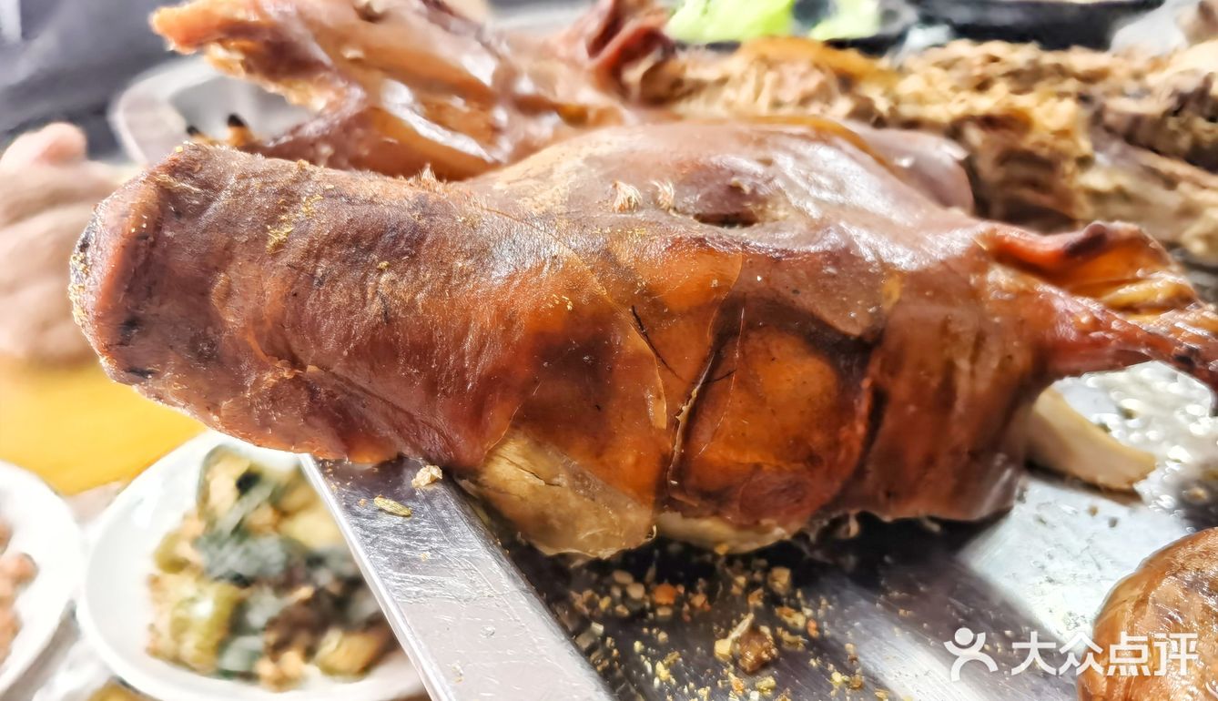 爷青回！最喜欢这种酒香不怕巷子深的烤肉店