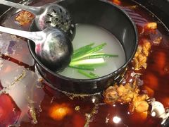 -重庆烧鸡公火锅(簋街店)