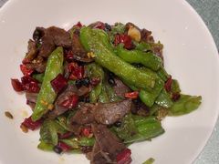 -辛香味烧鱼馆·非遗技艺·排骨红烧肉(光谷医药园店)