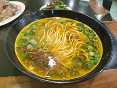 -杨记清芳牛肉拉面(宝龙广场店)