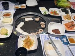 -青松馆韩国料理(香港中路佳世客店)