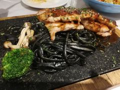 山贼汁鸡扒墨鱼汁扁面-打趸BTC·Breaktime cafe(北京路店)