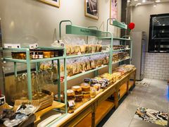 面包甜点陈列柜-巴莉甜甜(滨湖振徽苑店)