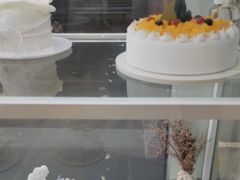 -焙丽拾光(麦凯乐直营店)