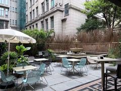 -潮一不贰·法式甜品·生日蛋糕·西式简餐(外滩店)