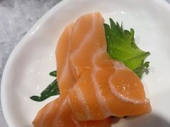 -雍容荟活帝王蟹活龙虾自助(苏宁旗舰店)