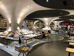 -钟书阁(珍园店)