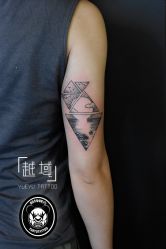 -越域刺青