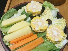 -一朵菌·野生菌探索家火锅(南亚店)
