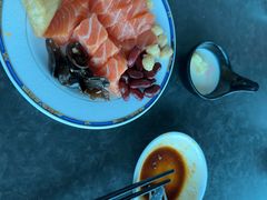 -亚洲国际大酒店·云顶阁旋转自助餐厅